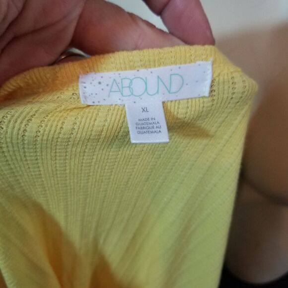 Abound Yellow Button Down Long Sleeve Tee Size XL - Picture 5 of 5